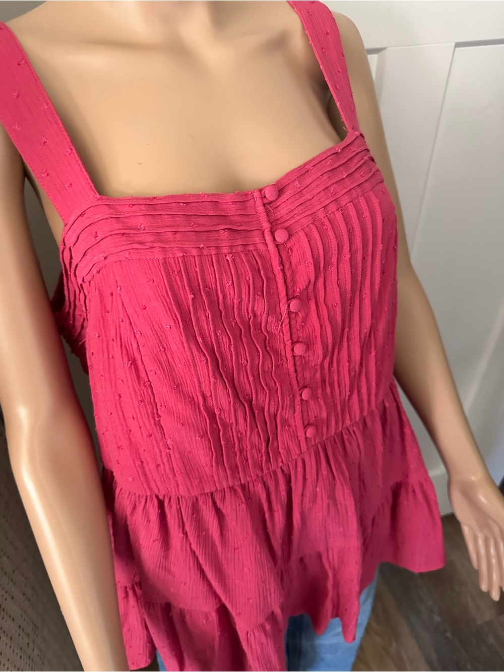 Torrid Tank - Picture 3 of 8